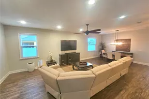 1919 SW 26th Terrace, Cape Coral, FL 33914 - Photo 8