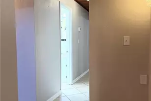 48 Harbor Cir, Astatula, FL 34705 - Photo 14