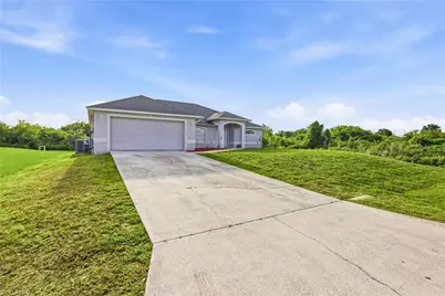 1403 Curtis Ave S, Lehigh Acres, FL 33976 - Photo 2