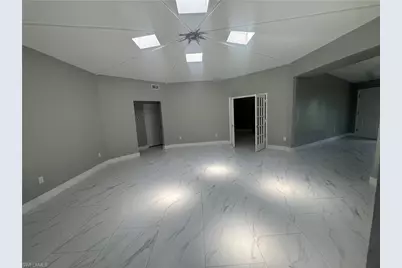 2400 Barcelona Ave, Fort Myers, FL 33905 - Photo 12