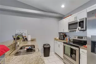 4137/4139 SW 8th Pl, Cape Coral, FL 33914 - Photo 4