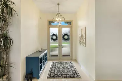 5011 SW 5th Pl, Cape Coral, FL 33914 - Photo 4