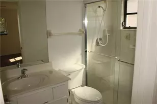 632 SE 13th Ct, Cape Coral, FL 33990 - Photo 20