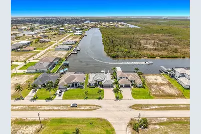 4214 Gulfstream Pkwy, Cape Coral, FL 33993 - Photo 40