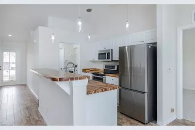 2626 SW 1st Ave, Cape Coral, FL 33914 - Photo 10