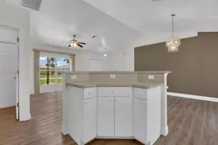404 SE 28th Terrace, Cape Coral, FL 33904 - Photo 12