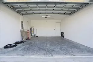 3425 NE 14th Pl, Cape Coral, FL 33909 - Photo 24