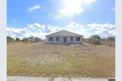 209 Nautilus Ave, Labelle, FL 33935 - Photo 1