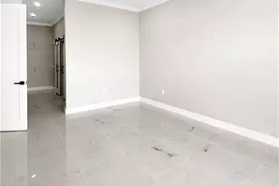 303 NW 26th Ave, Cape Coral, FL 33993 - Photo 16