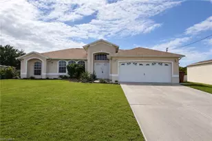 517 Peerless Cir, Lehigh Acres, FL 33974 - Photo 2