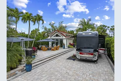 4706 Southern Breeze Dr, Naples, FL 34114 - Photo 1