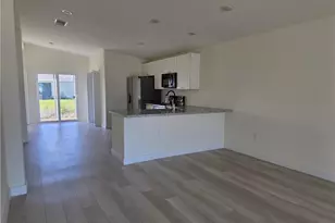 2913 34th St SW, Lehigh Acres, FL 33976 - Photo 8