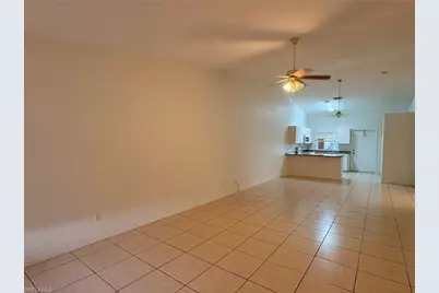 3824 SW 8th Pl, Cape Coral, FL 33914 - Photo 4