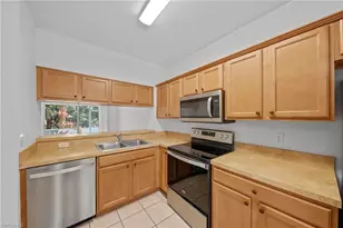 8273 Pacific Beach Dr, Fort Myers, FL 33966 - Photo 10