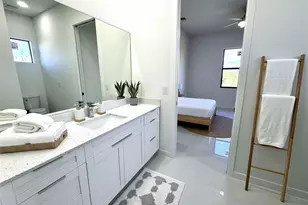 2102 NW 25th Pl, Cape Coral, FL 33993 - Photo 12