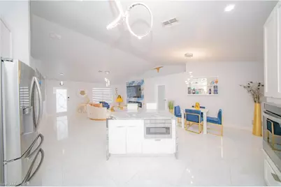 344 NE 10th St, Cape Coral, FL 33909 - Photo 6