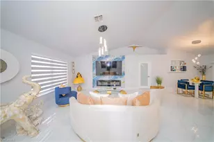 344 NE 10th St, Cape Coral, FL 33909 - Photo 8