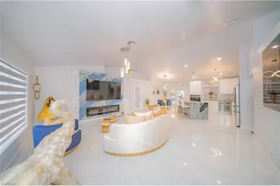344 NE 10th St, Cape Coral, FL 33909 - Photo 2