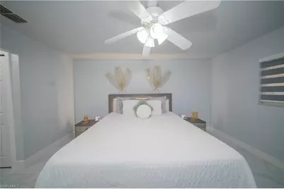 344 NE 10th St, Cape Coral, FL 33909 - Photo 16