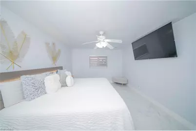 344 NE 10th St, Cape Coral, FL 33909 - Photo 10