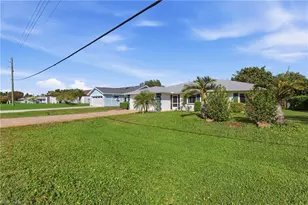 12878 Iona Rd, Fort Myers, FL 33908 - Photo 34