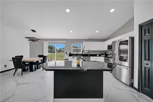 834 Sea Urchin Cir, Fort Myers, FL 33913 - Photo 6