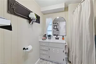 815 Holly Berry Ct, North Fort Myers, FL 33917 - Photo 16