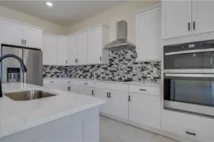 3805 SW 1st St, Cape Coral, FL 33991 - Photo 8