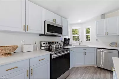 851 Arapaho Trl, Fort Myers Beach, FL 33931 - Photo 14