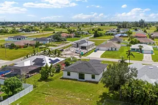 1236 NW 25th Pl, Cape Coral, FL 33993 - Photo 32