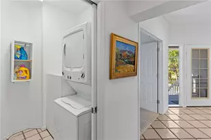 480 Las Tiendas Ln, Sanibel, FL 33957 - Photo 32