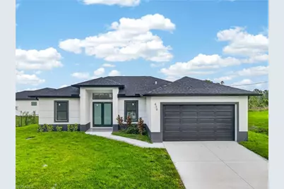 639 Knapp St, Lehigh Acres, FL 33974 - Photo 2