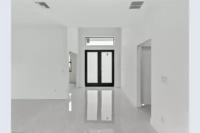 639 Knapp St, Lehigh Acres, FL 33974 - Photo 4