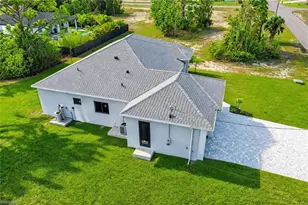 2751 NW 42nd Pl, Cape Coral, FL 33993 - Photo 26
