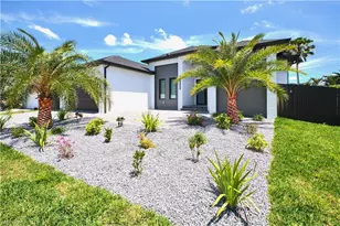 2717 SW 22nd Ave, Cape Coral, FL 33914 - Photo 4