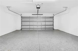 618 NE 2nd Pl, Cape Coral, FL 33909 - Photo 28