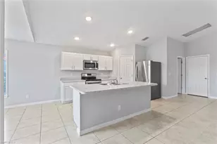 1319 NW 14th Pl, Cape Coral, FL 33993 - Photo 6
