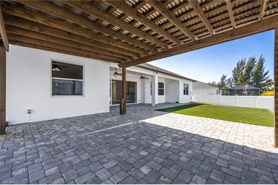 1910 NW 21st Pl, Cape Coral, FL 33993 - Photo 34