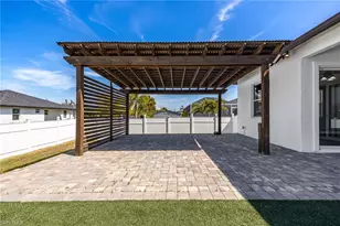 1910 NW 21st Pl, Cape Coral, FL 33993 - Photo 32