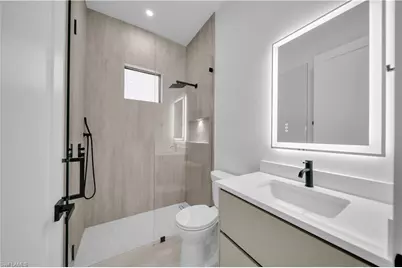 1003 Embers Pkwy W, Cape Coral, FL 33993 - Photo 38