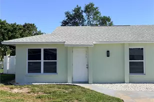 323 SW 17th St, Cape Coral, FL 33991 - Photo 2
