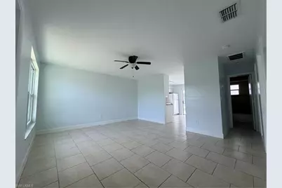 323 SW 17th St, Cape Coral, FL 33991 - Photo 4