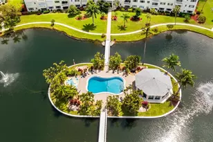 13520 Stratford Pl Cir, Fort Myers, FL 33919 - Photo 10