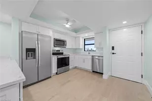 2737 W Gulf Dr, Sanibel, FL 33957 - Photo 6