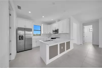 1412 NE 2nd Pl, Cape Coral, FL 33909 - Photo 16