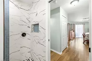 309 NE 30th Terrace, Cape Coral, FL 33909 - Photo 18