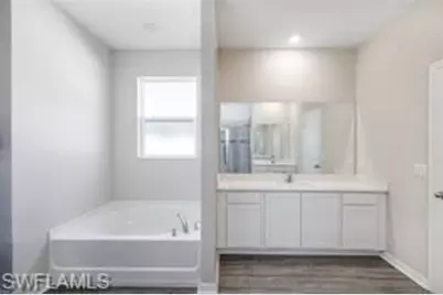 602 SE 22nd Ter, Cape Coral, FL 33990 - Photo 18