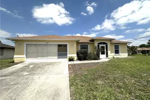 2409 Del Ray Pl, Lehigh Acres, FL 33936 - Photo 2