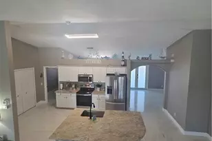 410 NW 11th Terrace, Cape Coral, FL 33993 - Photo 28