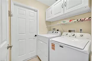 2919 SW 25th St, Cape Coral, FL 33914 - Photo 38